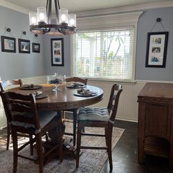 5 Ft Round Pub Kitchen Table With 5 Chairs And Hutch