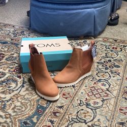 TOMS  Mini Boots For Ladies 