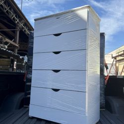 ✨Modern White 5-Drawer Dresser - Sleek & Minimalist 🌿