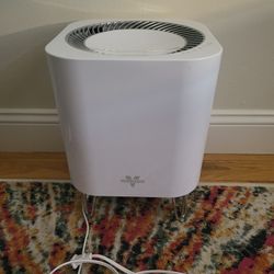 Vornado "Qube" HEPA Rated Air Purifier - Clean Air! Stylish Design! Great For Allergies, Smoke, Etc