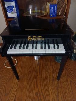 Cute little piano