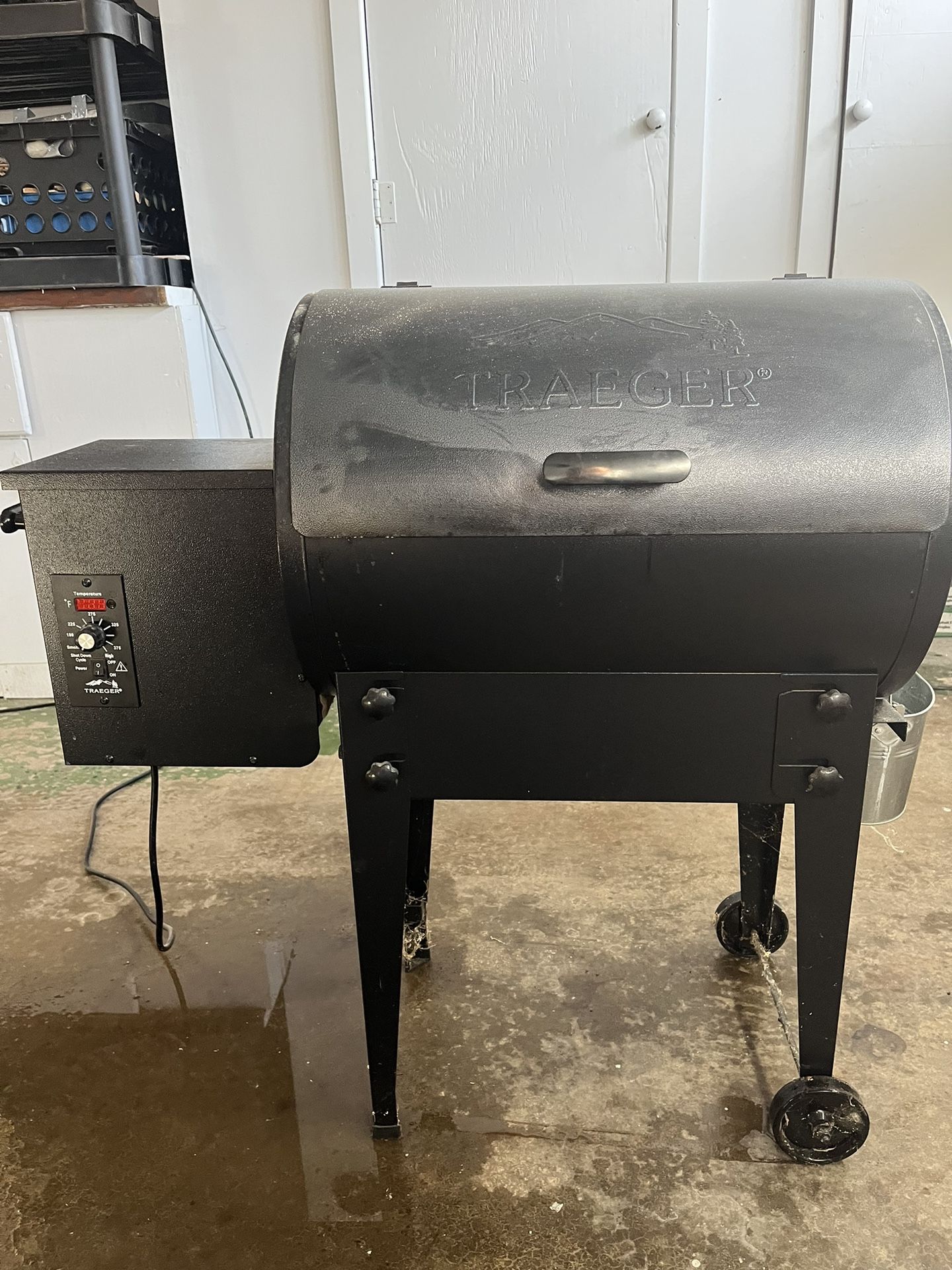 Lightly Used Smoker For Sale. for Sale in Sandusky, OH OfferUp