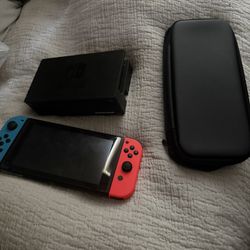 Nintendo Switch W/ Case And Mario Kart 8