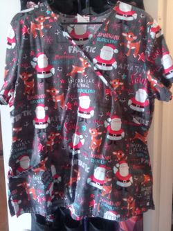 Rudolph The Red Nose Reindeer 🦌 🎅 Xmas Scrubs Work Uniforms Women's Scrubs XL 