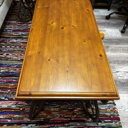 Coffee Table W/Two Side Table