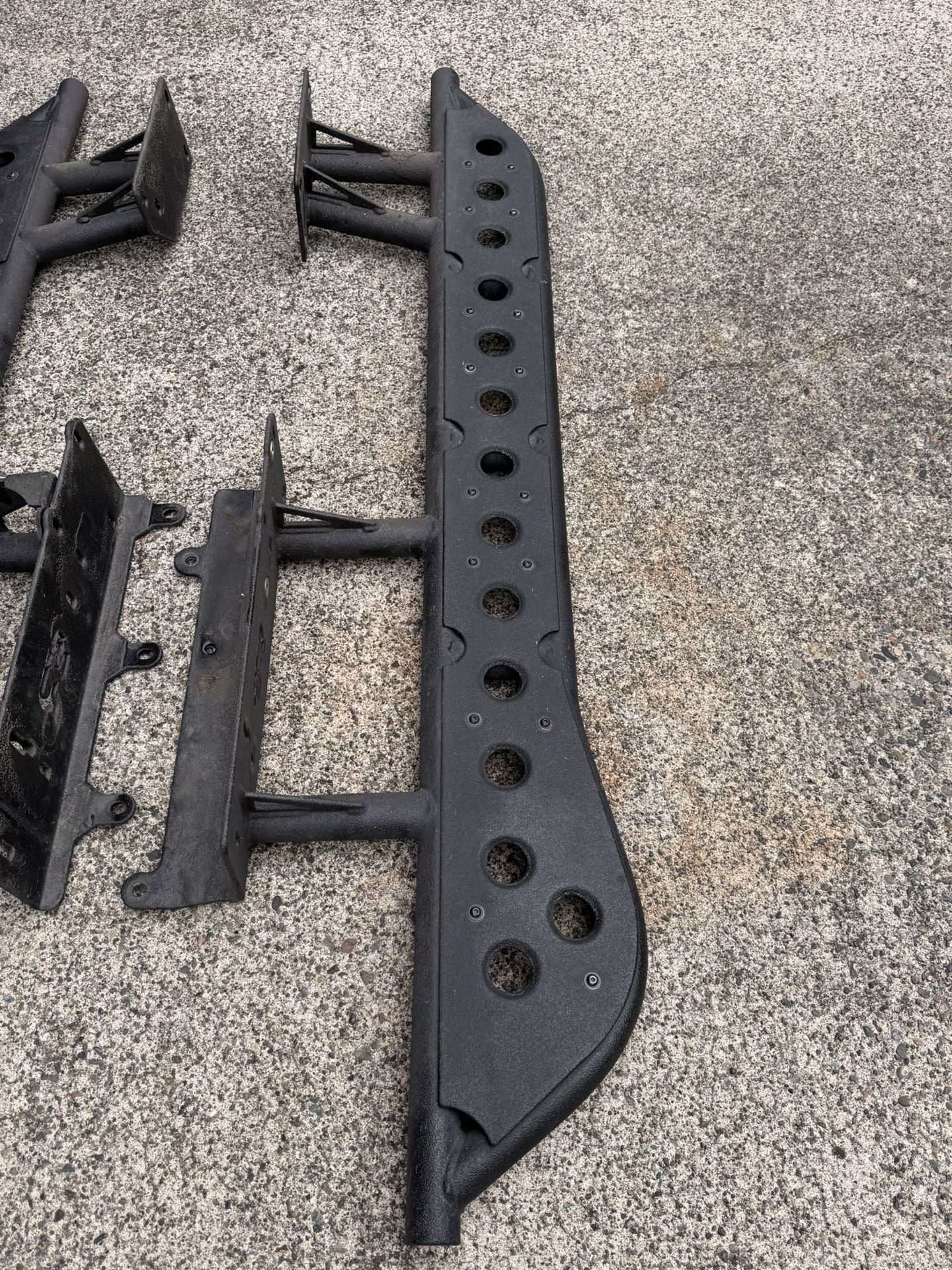 Cali Raised LED Rock Sliders