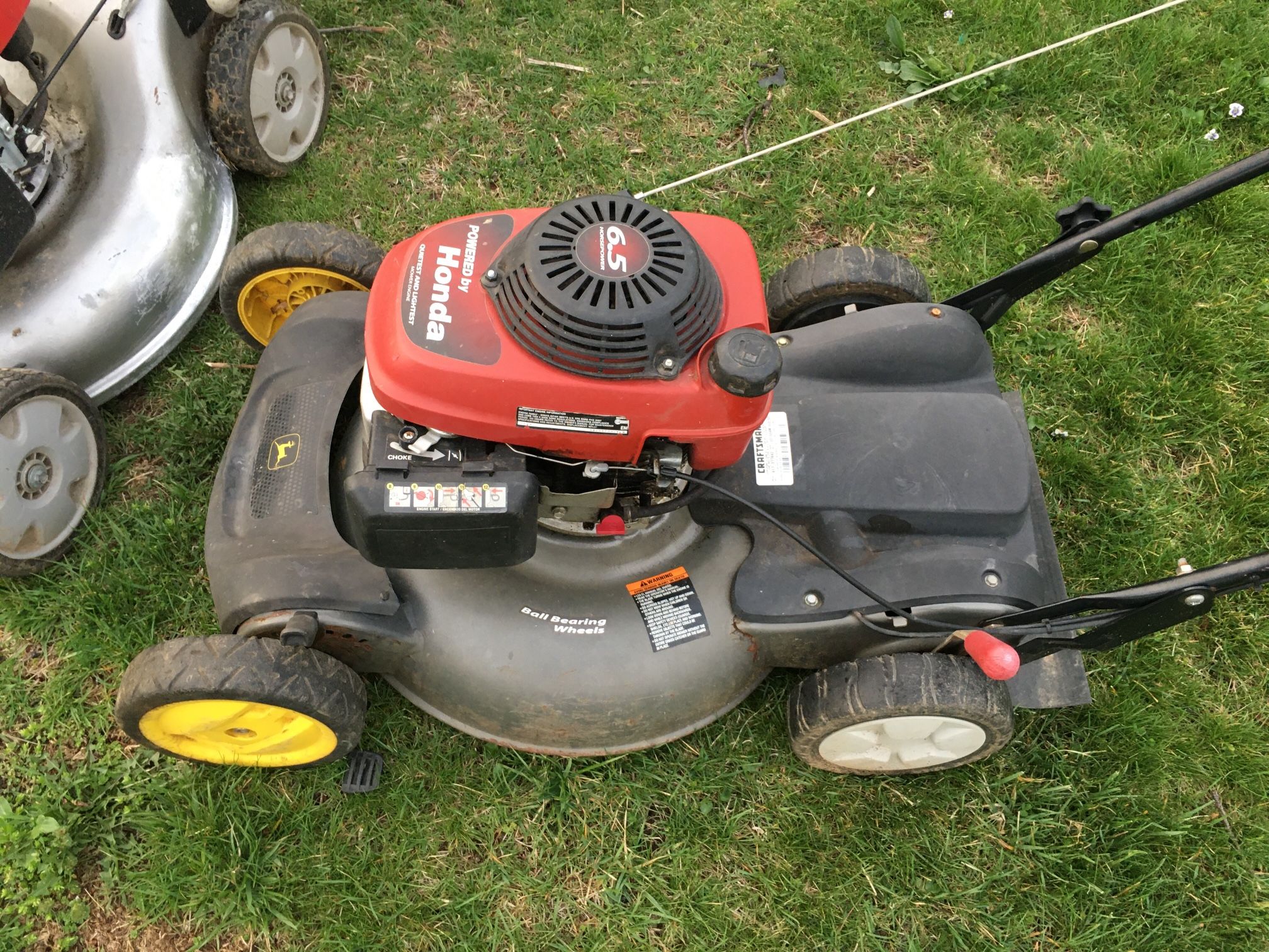 Great Self Propelled Lawn Mowers $50 - $200
