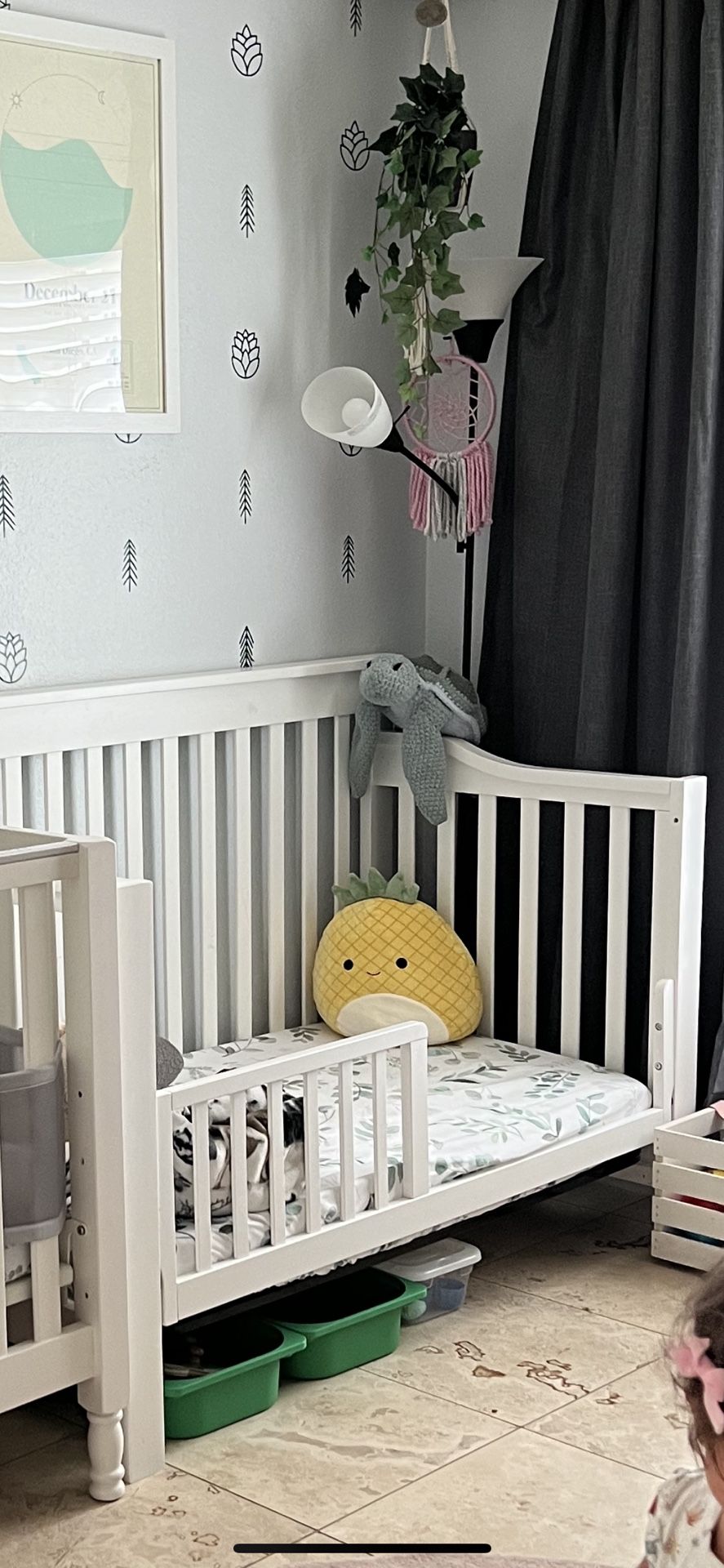 Baby Crib With Toddler Attachment & Mattress!