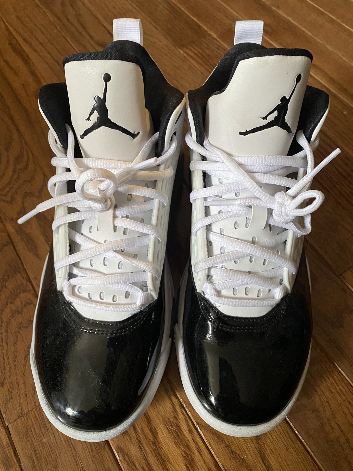 Genuine Nike Nike Air Jordan Maxin 200 'White Ice', men’s size 7.5