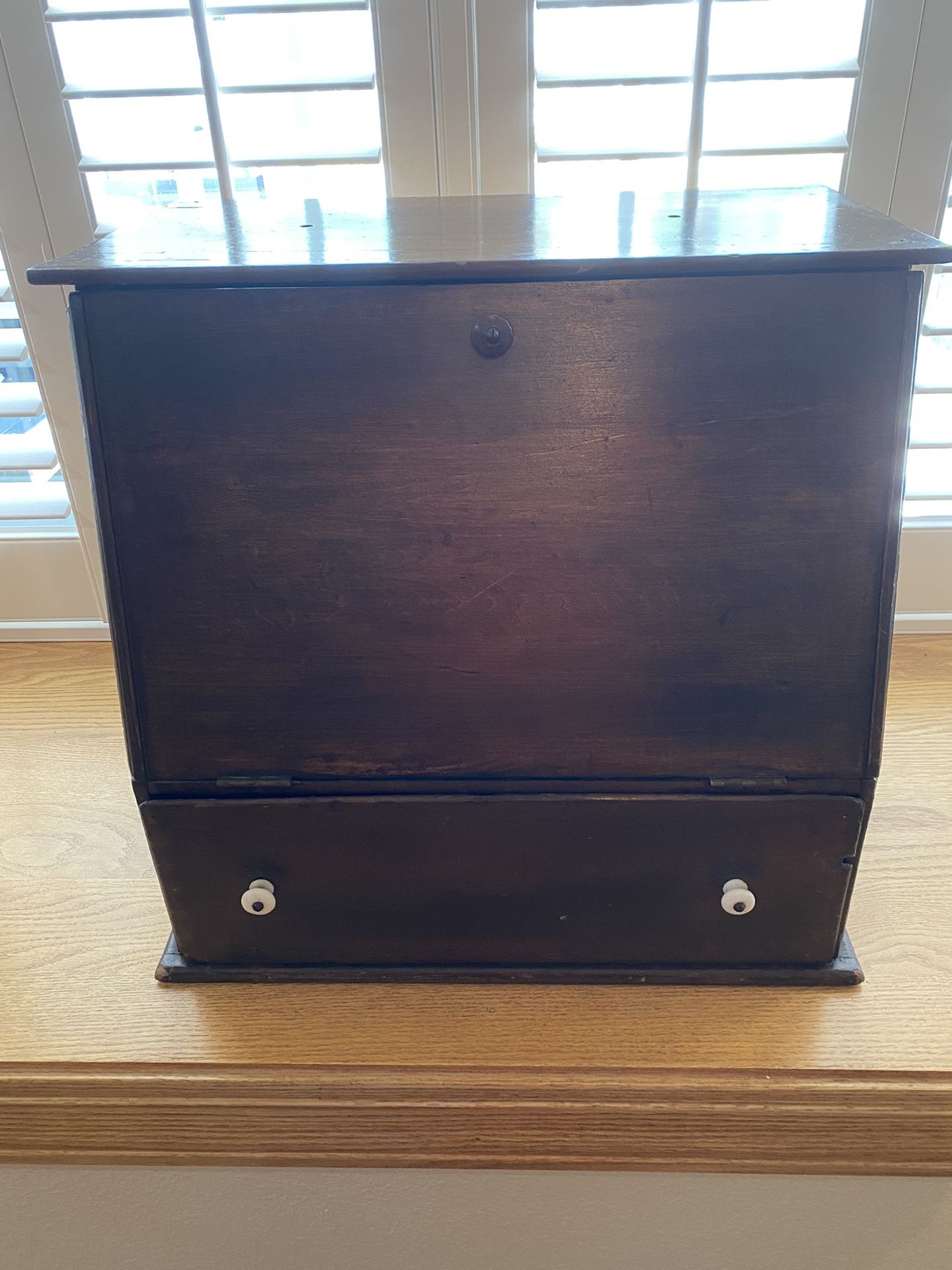 Antique Picture Holder