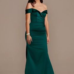 Emerald Green David’s Bridal Off The Shoulder Bridesmaid Dress