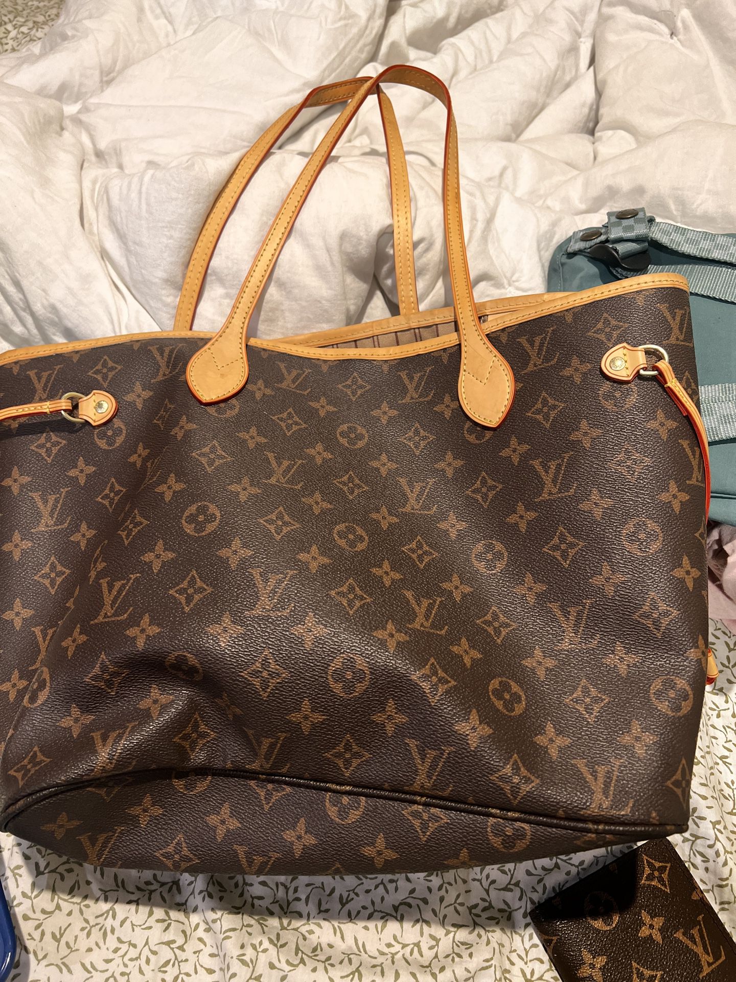Louis Vuitton Neverfull for Sale in Los Angeles, CA - OfferUp