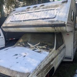 1987 Toyota RV For Parts