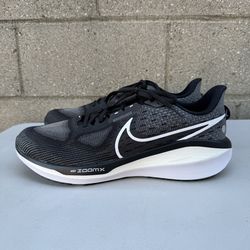 Brand new Nike vomero 17 mens size 14