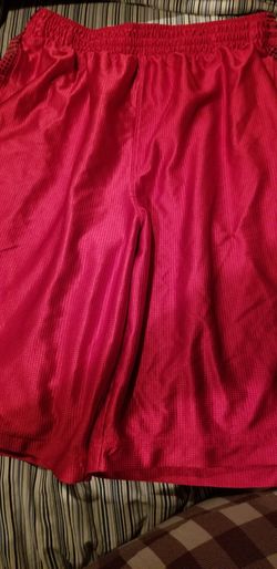 Vintage NIKE DRI FIT Swoosh Red Athletic Gym Training Basketball Shorts Mens size L