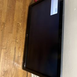 42” LG & 32” Vizio TVs 