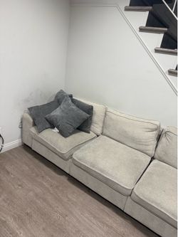 AMAZON COUCH ORIGINAL PRICE $900