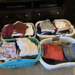 Women’s Clothing Size SMALL *See Below ⬇️  **$1 to $10**