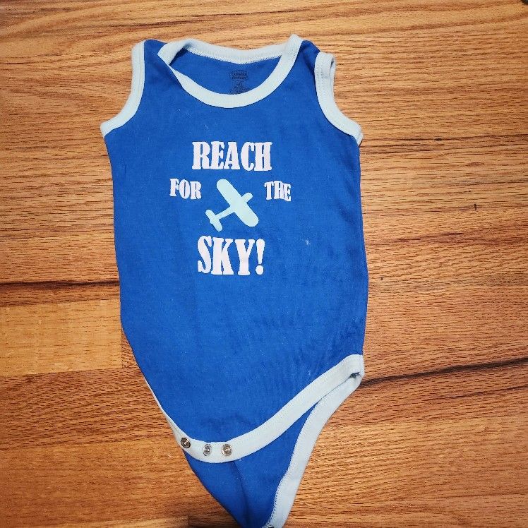 Luvable Friends Baby Bodysuit – Size 6-9Months