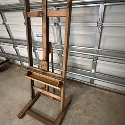 Easel 