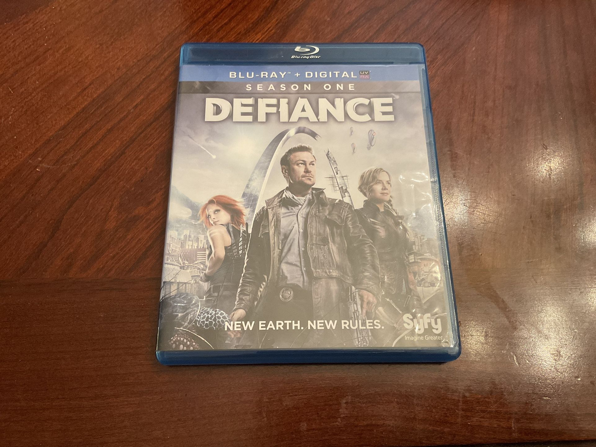 Defiance: Season 1 [Blu-ray]