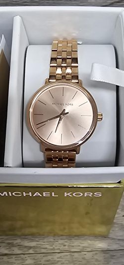 Michael Kors Women’s Rose Gold Watch MK-4462 (A1D027643)
