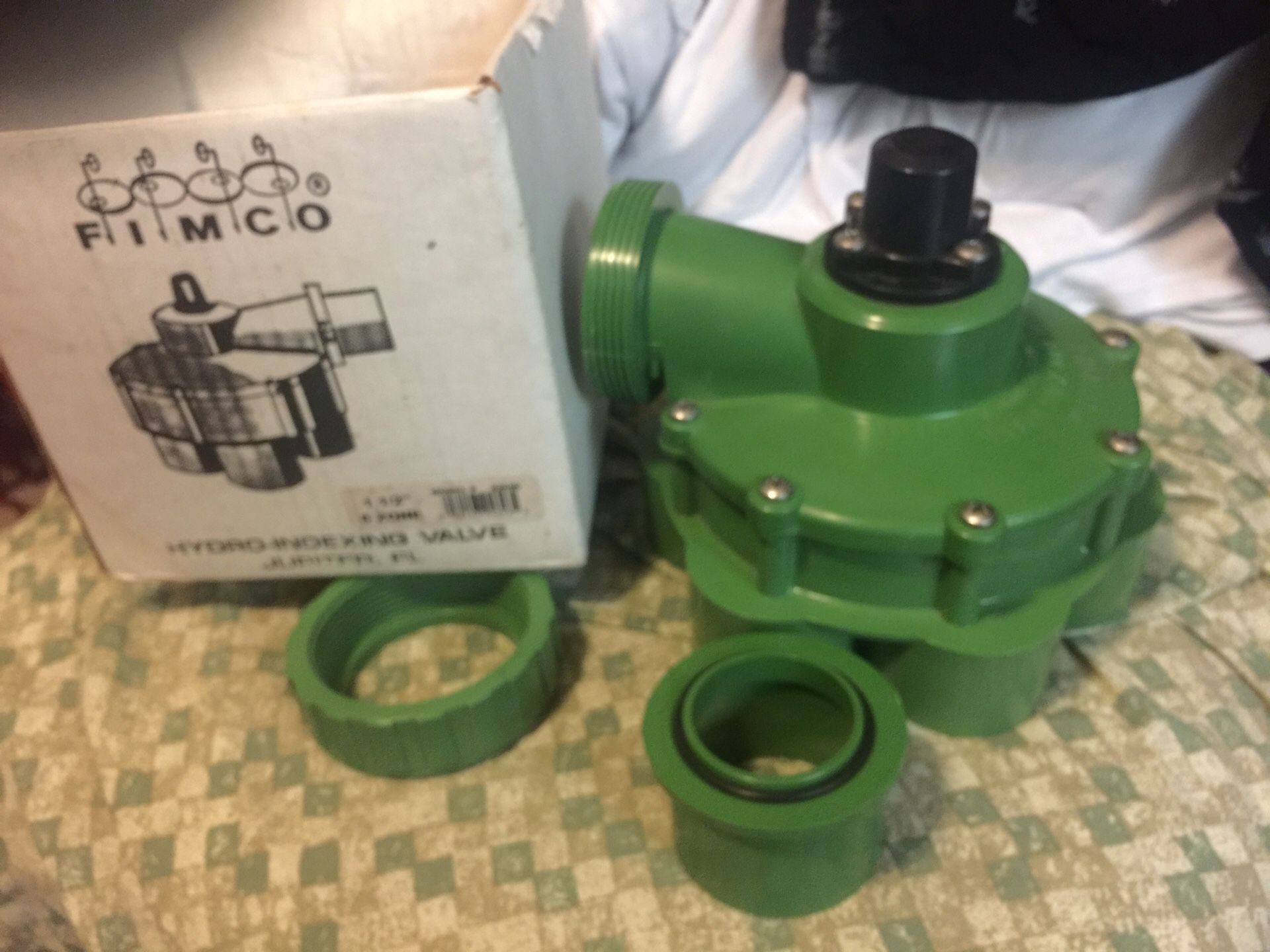Fimco 1 1/2” 6zone Hydro indexing valve model#92696 for sprinkler system great deal.