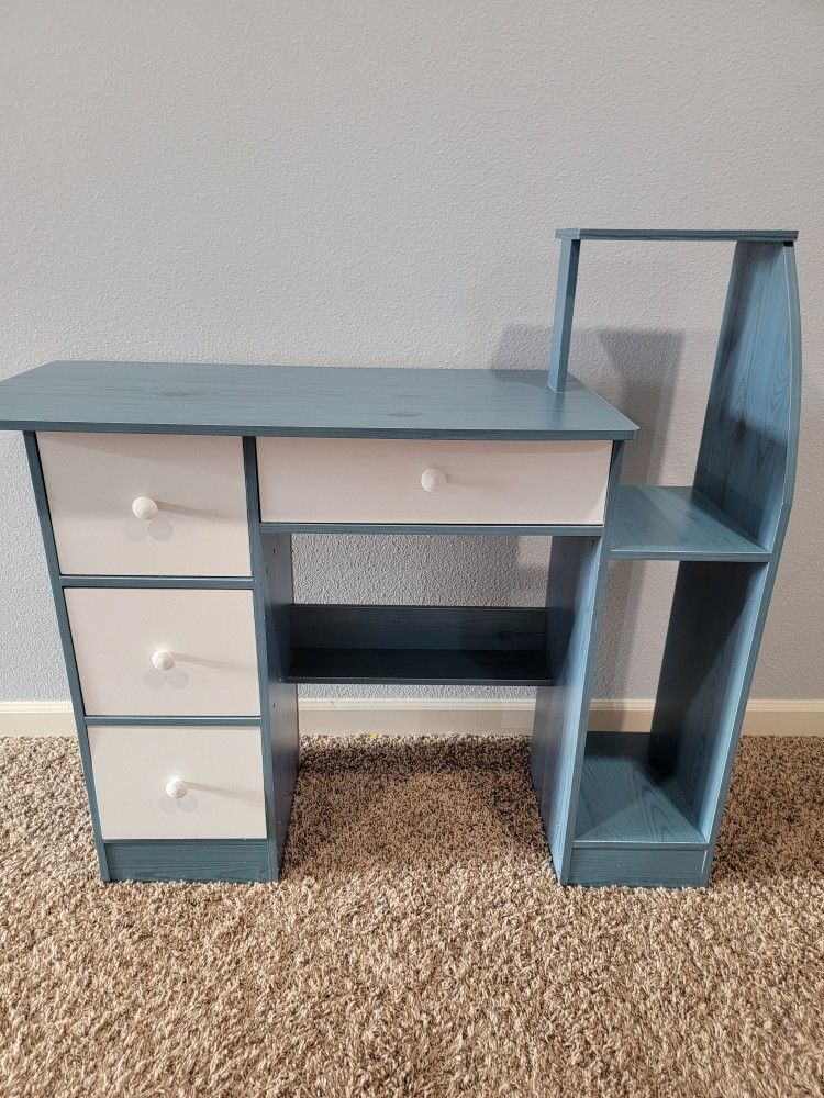 Shelf Desk  Kids Room table