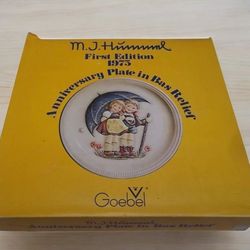 Hummel Stormy Weather First Edition Anniversary 10" Plate - 1975