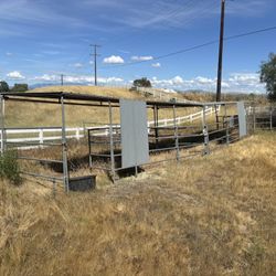 Pipe Horse Corral W/ Shade Structure & Gate - Complete Setup