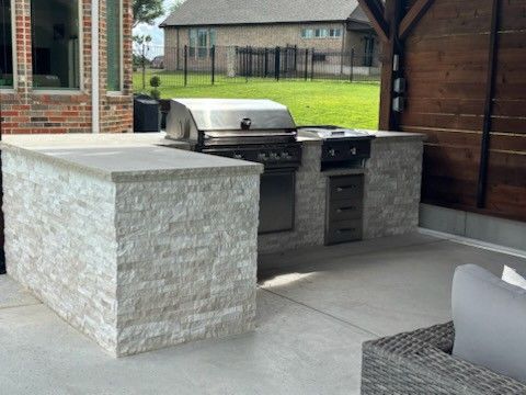 Outdoor Kitchen Stone