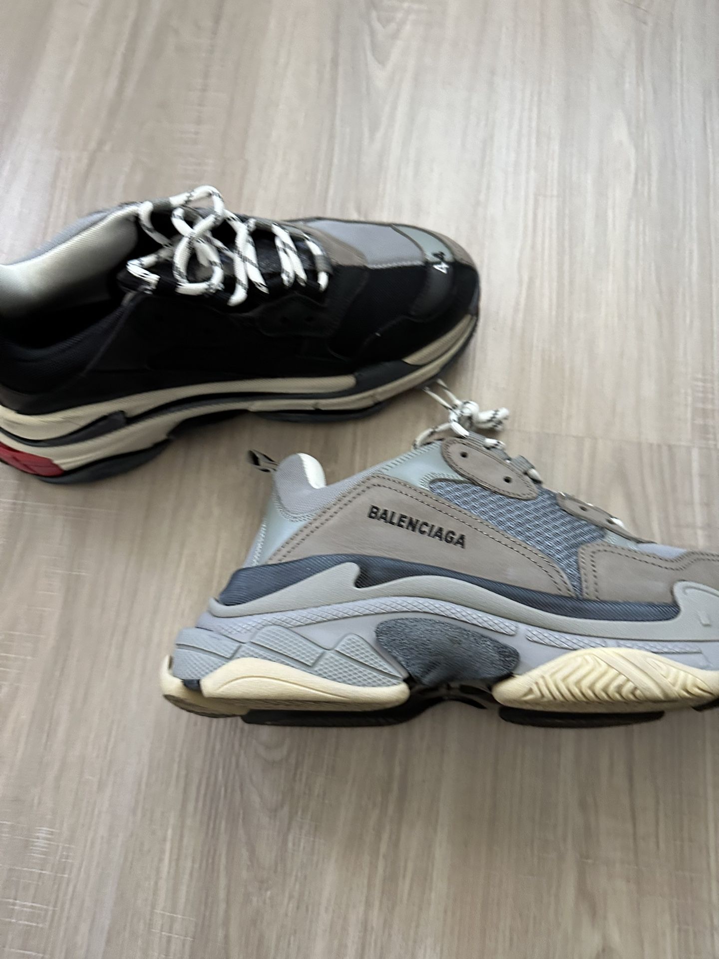 Harga sneakers balenciaga online