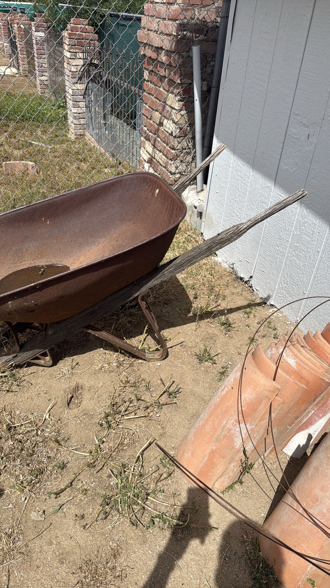 Wheelbarrow