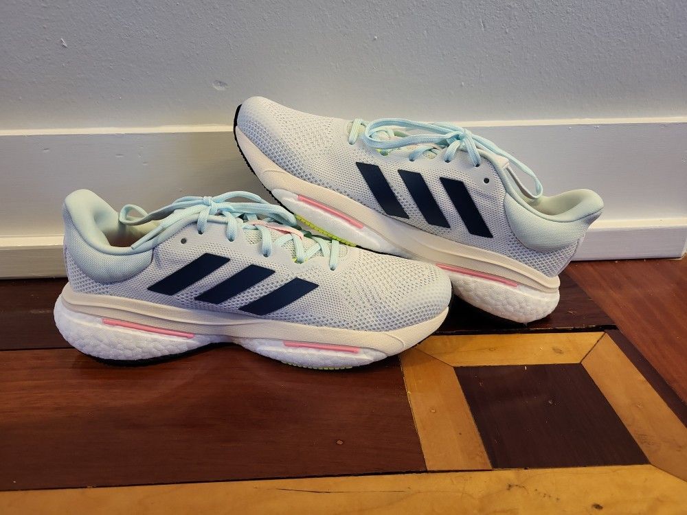 Adidas Solar Glide 5 Women's Size 10.