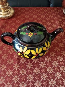 Royal Canadian Pottery Brown Floral Drip Less Tea Pot