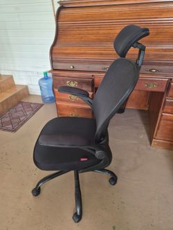 BLACK color Office Desk Chair