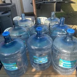 Zephyrhills 5 Gallon Water Bottles Lot of 8