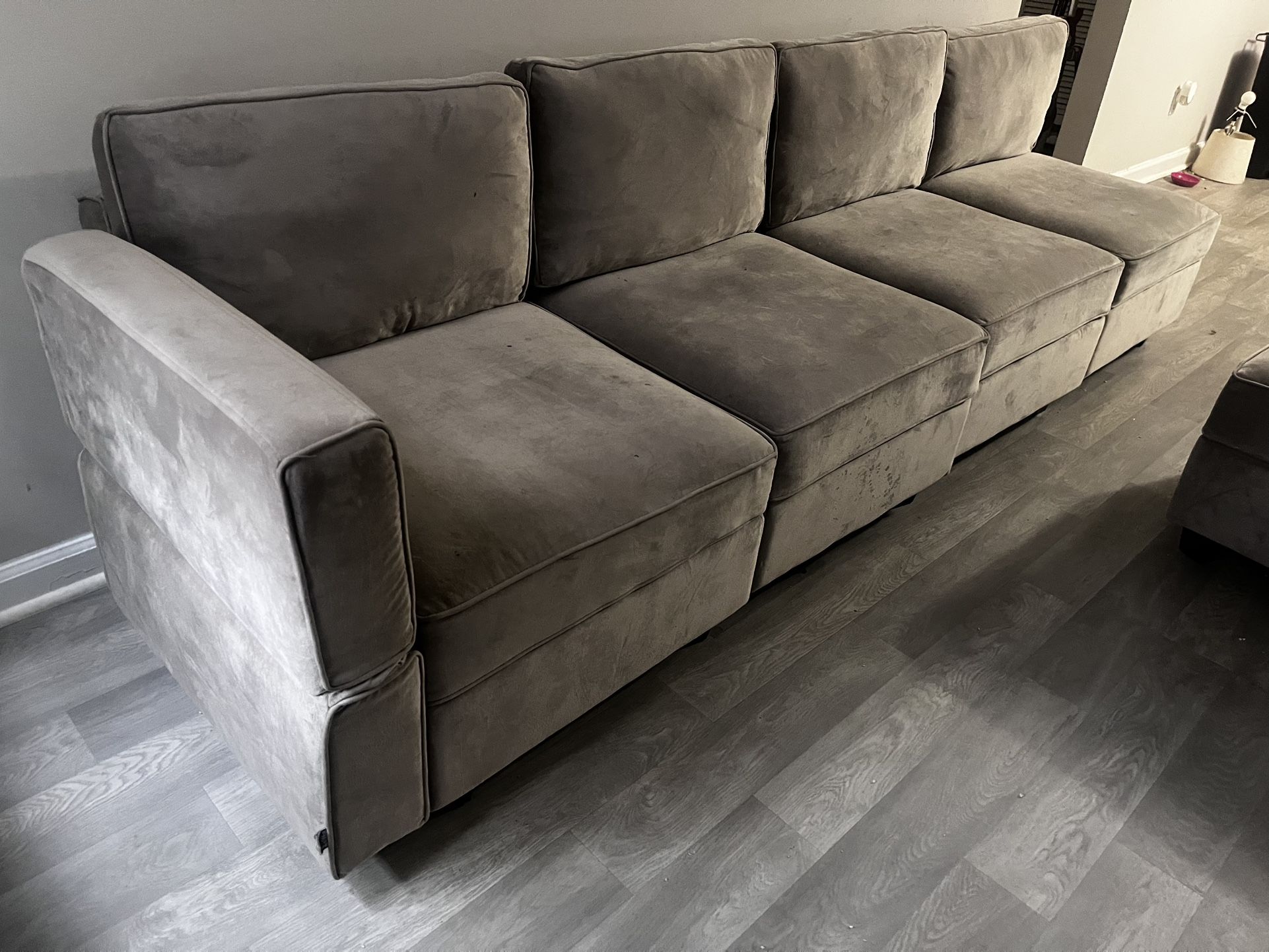Modular Sectional Couch with Ottoman - Gray