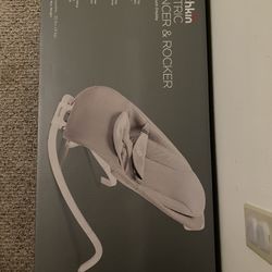 Munchkin Electric Bouncer and rocker 