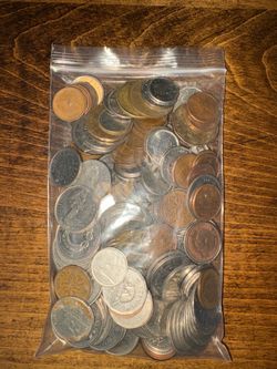 Mixed Lot of Canadian Coins (Around $50 Canadian).