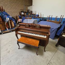 1967 Knabe & Co,
Beautiful sound, 
Free delivery & tuning INCLUDED!
(PRICE IS NEGOTIABLE)