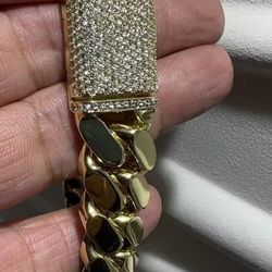 1:1 Miami Cuban Link Gold Plated Very Heavy Great Quality