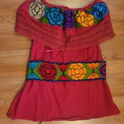 New Artesanal Blouse Sz Small