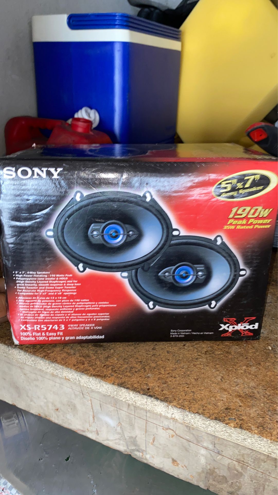 Speakers for car