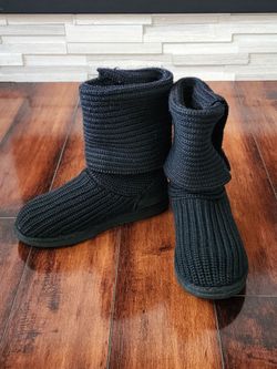 UGG Classic Cardy Knit Boots Black Women’s Size 7