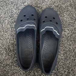 Women’s Croc Flats
