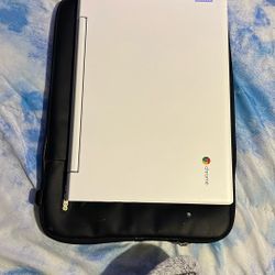 Chromebook Laptop / Tablet Touchscreen 