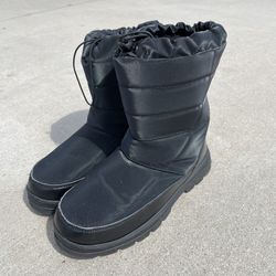 WeatherProof Snow Boots