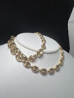 22” GUCCI chain 10KYG