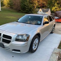 2005 Dodge Magnum